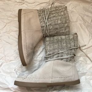 Tom’s Nepal boots